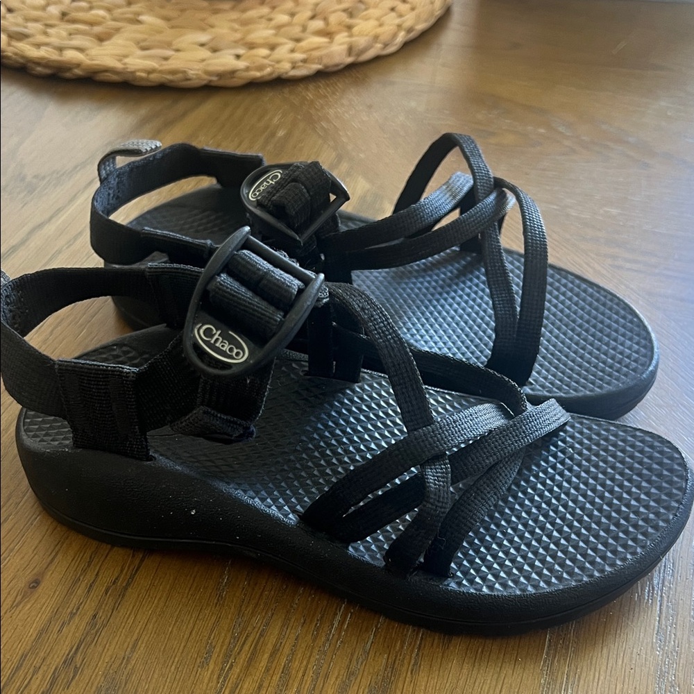 Chaco Kids' Black Strappy Sandals - Lightweight Sport Sandals